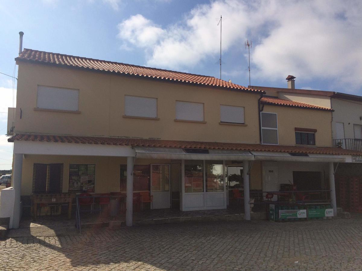 فندق Residencial Ponto Certo Vilar Torpim المظهر الخارجي الصورة